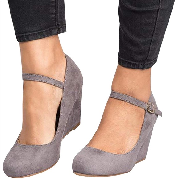 gray open toe wedges